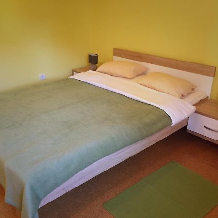 Apartment Lela Mali Losinj Ngoại thất bức ảnh